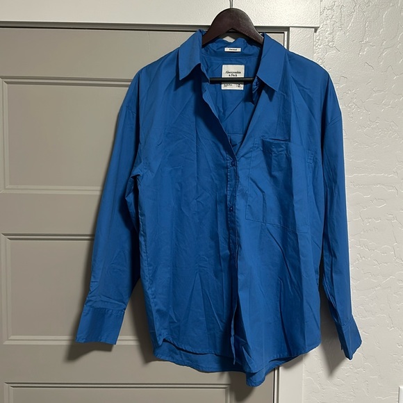 Abercrombie Women’s Oversized Long Sleeve Dress Shirt - Picture 1 of 3